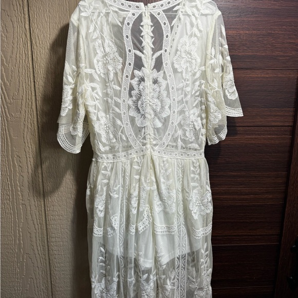 White Honey Punch Overlay Maxi Lace Dress/Romper - Picture 3 of 4